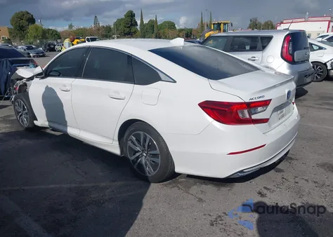 2022 Honda Accord Hybrid z USA, uszkodzony, nr VIN 1HGCV3F12NA008541